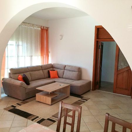 Apartment Sandra Umag Buitenkant foto