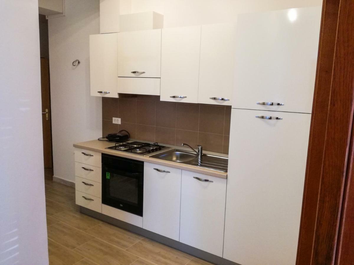 Apartment Sandra Umag Buitenkant foto